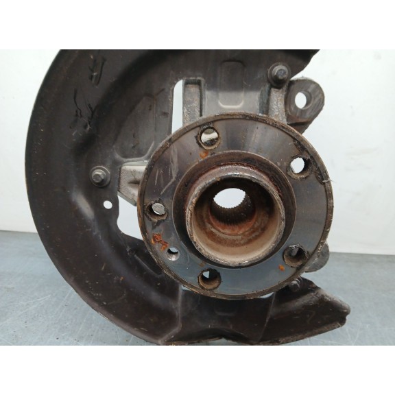 Recambio de mangueta delantera derecha para volvo xc60 2.4 diesel cat referencia OEM IAM 3K170M  