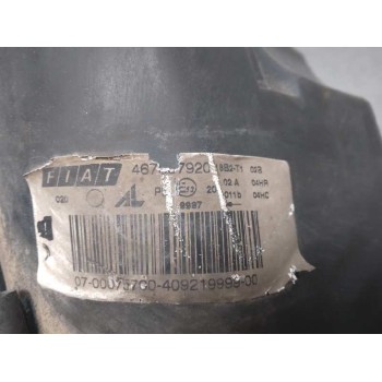 Recambio de faro derecho para fiat stilo (192) 1.9 jtd cat referencia OEM IAM 467807920 OPTICA RAYADA 5 PUERTAS
