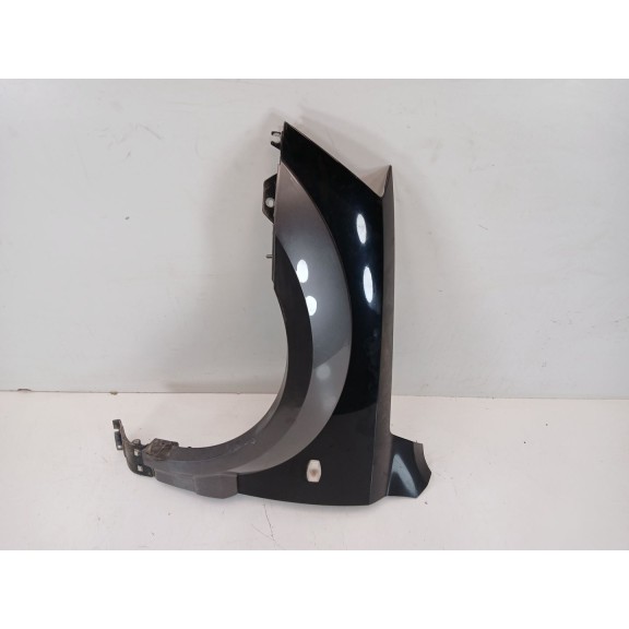 Recambio de aleta delantera izquierda para kia sorento i (jc) 2.5 crdi referencia OEM IAM 663113E141  