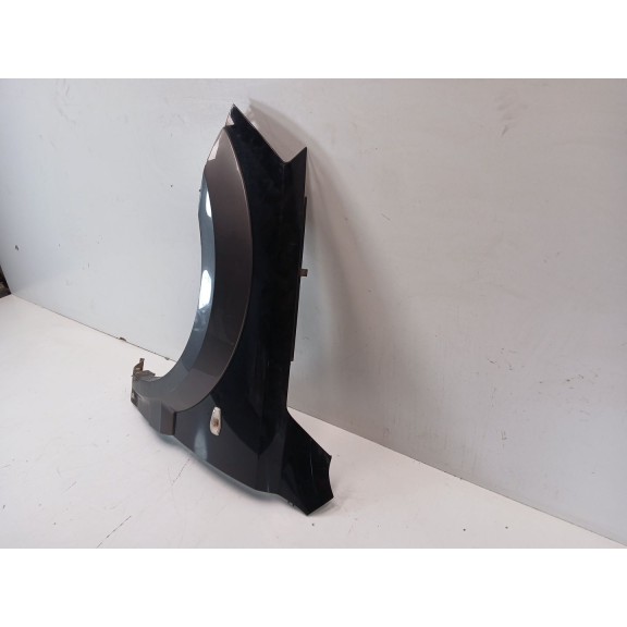 Recambio de aleta delantera izquierda para kia sorento i (jc) 2.5 crdi referencia OEM IAM 663113E141  