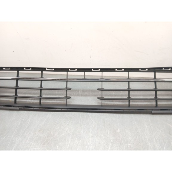 Recambio de rejilla paragolpes delantero para volkswagen golf vii sportsvan 1.0 tsi referencia OEM IAM 510853677H  