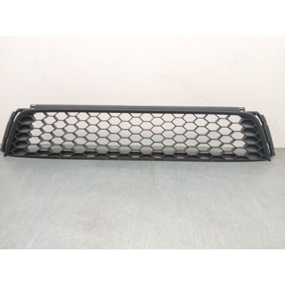 Recambio de rejilla delantera para volkswagen polo (6r1) advance referencia OEM IAM 6R0853677C  