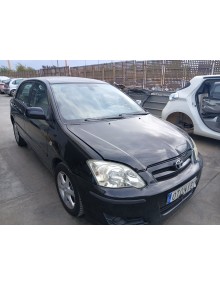 toyota corolla (_e12_) del año 2004