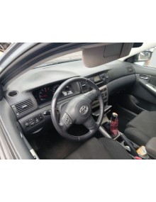 toyota corolla (_e12_) del año 2004 2