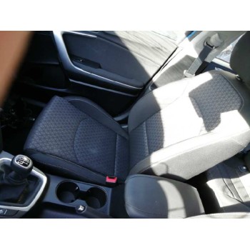 Recambio de juego asientos completo para kia ceed drive referencia OEM IAM  MIXTOS REGULACION MANUAL