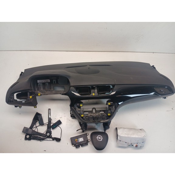 Recambio de kit airbag para opel corsa e 120 aniversario referencia OEM IAM  5 PUERTAS 