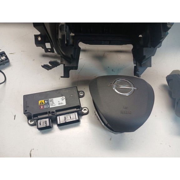 Recambio de kit airbag para opel corsa e 120 aniversario referencia OEM IAM  5 PUERTAS 