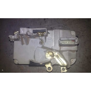 CERRADURA PUERTA DELANTERA IZQUIERDA 6PIN