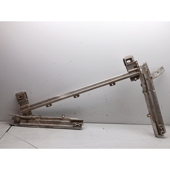 Recambio de travesaño inferior para mini mini descapotable (f57) cooper referencia OEM IAM 7389583 511110031013d 