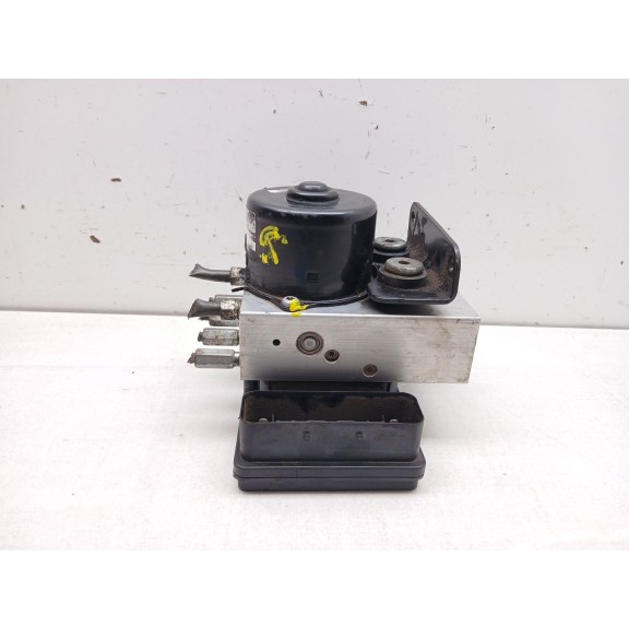 Recambio de abs para ssangyong rodius i 2.7 xdi referencia OEM IAM 4894021300 06210908523 