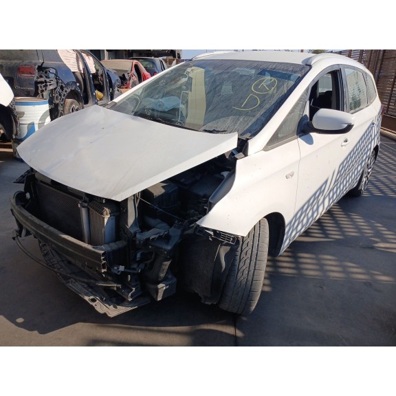 kia carens iv del año 2014