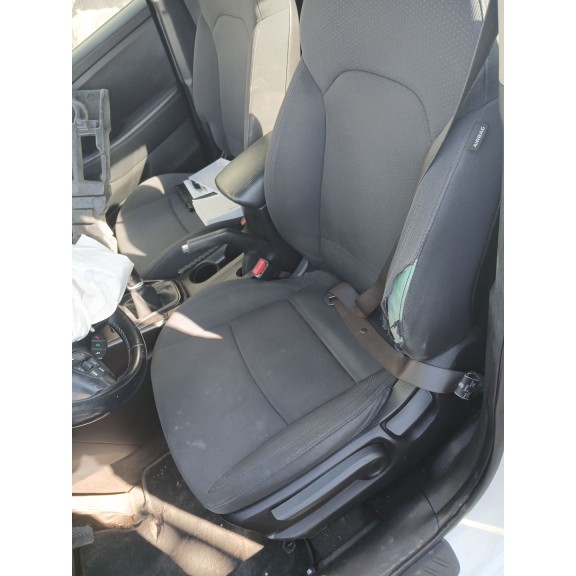 kia carens iv del año 2014