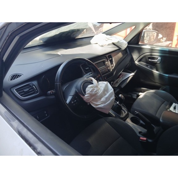 kia carens iv del año 2014