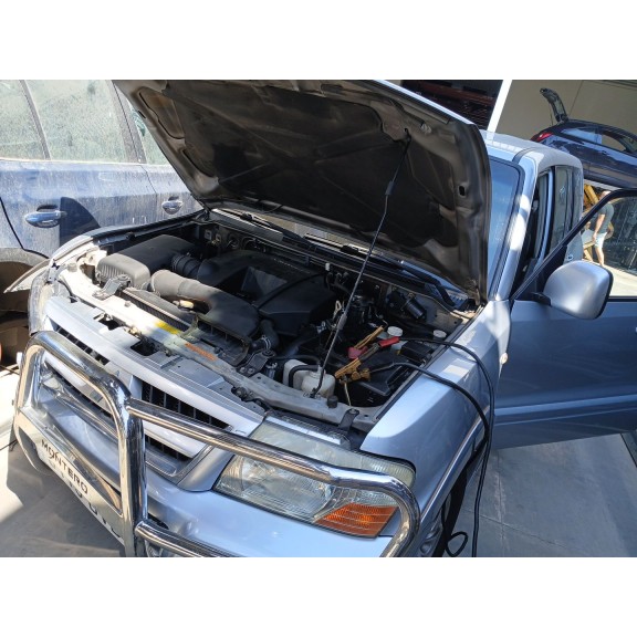 mitsubishi montero iii canvas top (v6_w, v7_w) del año 2001