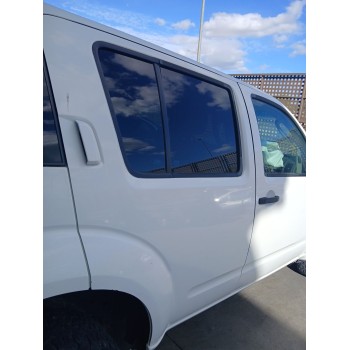 PUERTA TRASERA DERECHA 82100EB330 