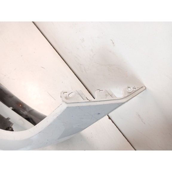 Recambio de paragolpes delantero para bmw 3 (e90) 316 d referencia OEM IAM 51117143745  