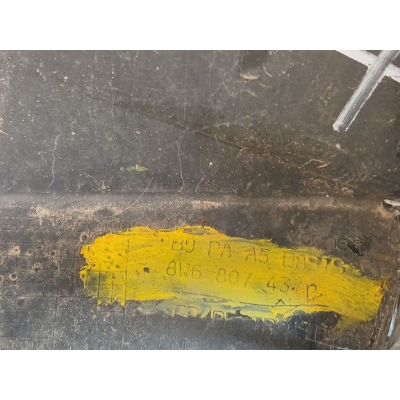 Recambio de paragolpes delantero para audi a4 allroad b8 (8kh) 2.0 tdi quattro referencia OEM IAM 8W6807437  