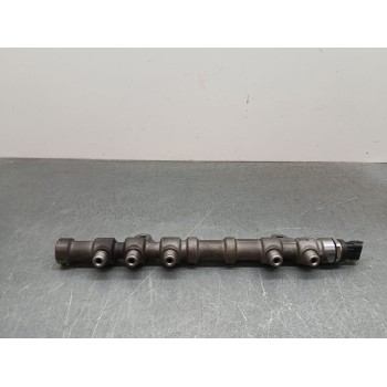 Recambio de rampa inyectora para fiat fiorino 1.3 16v m-jet cat referencia OEM IAM 55272136  0445214364