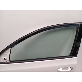 Recambio de puerta delantera izquierda para volkswagen golf vi (5k1) 1.6 tdi referencia OEM IAM 1K5831105F  