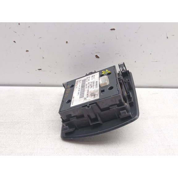 Recambio de mando multifuncion para renault megane iii berlina 5 p expression referencia OEM IAM 253B00345R  