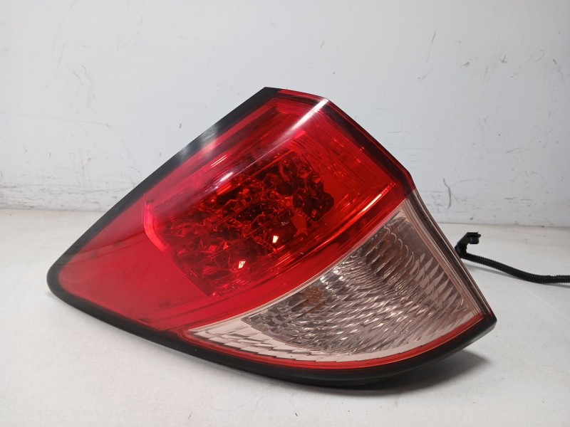 Recambio de piloto trasero izquierdo para honda hr-v (ru) 1.5 (ru1) referencia OEM IAM 22018085  