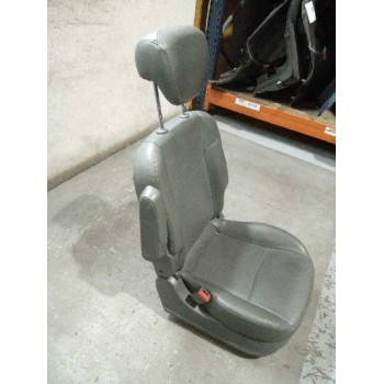 Recambio de asiento trasero izquierdo para ssangyong rodius 2.7 turbodiesel cat referencia OEM IAM  CUERO 