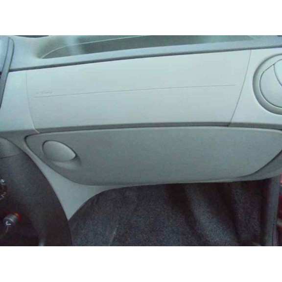 fiat punto berlina (188) del año 2002