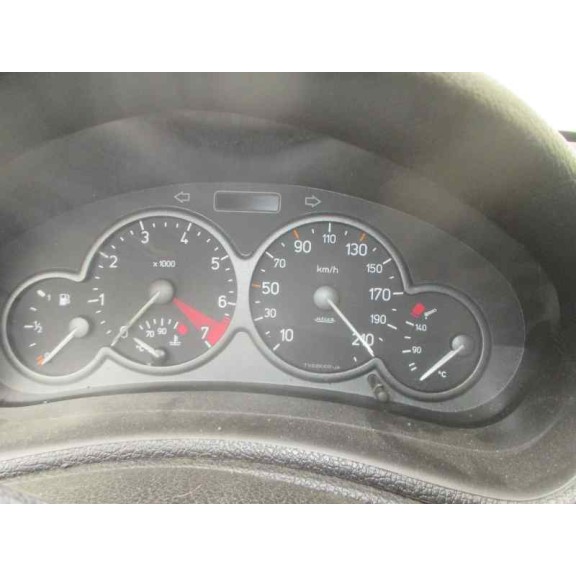 peugeot 206 berlina del año 2001