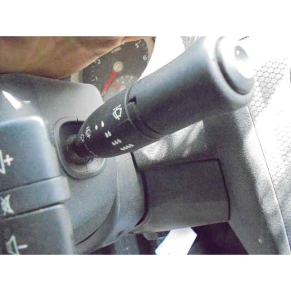 renault megane ii classic berlina del año 2004