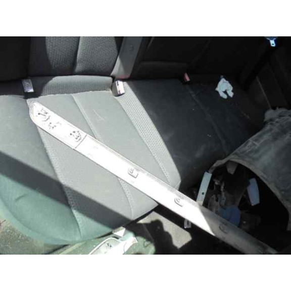 renault megane ii classic berlina del año 2004