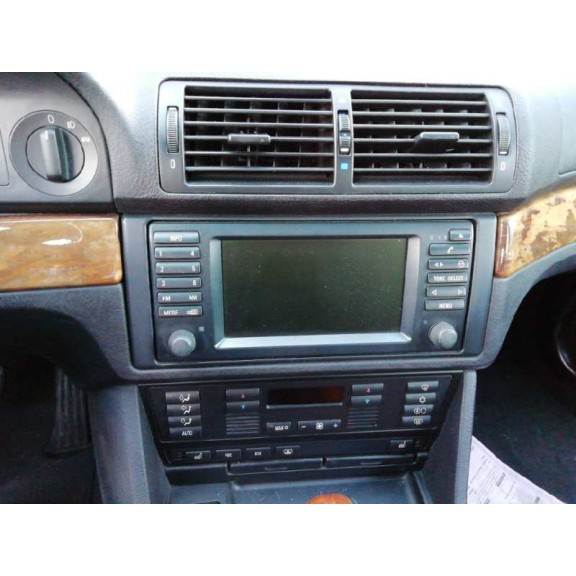 bmw serie 5 berlina (e39) del año 2004