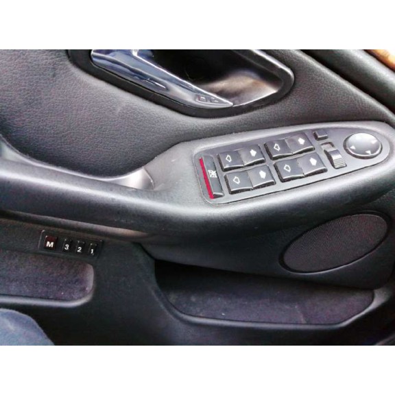 bmw serie 5 berlina (e39) del año 2004