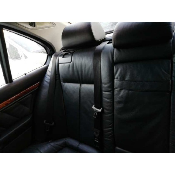 bmw serie 5 berlina (e39) del año 2004