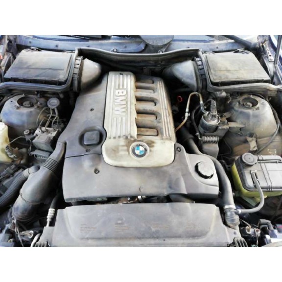 bmw serie 5 berlina (e39) del año 2004