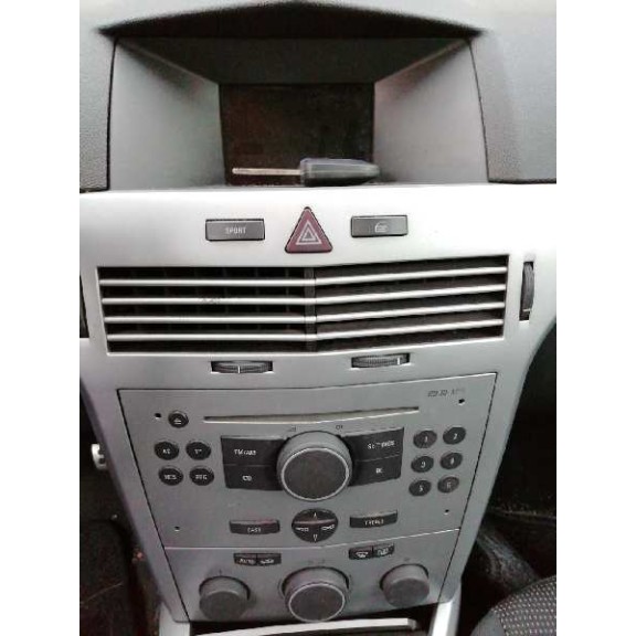 opel astra gtc del año 2005