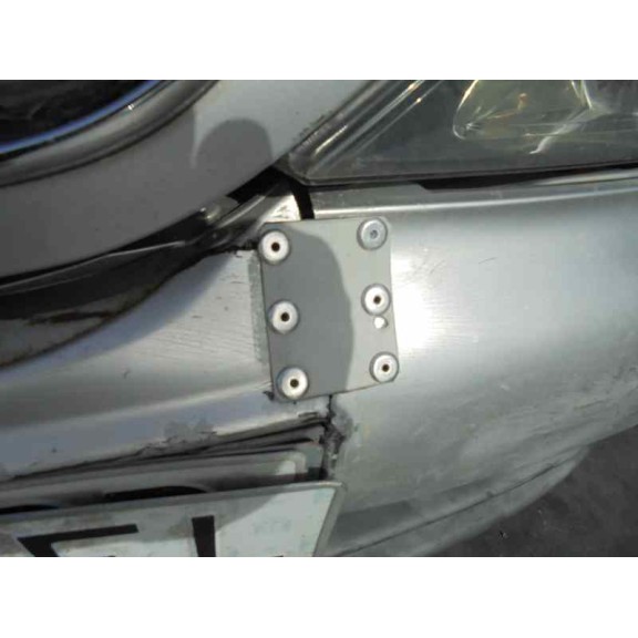 nissan primera berlina (p11) del año 2000