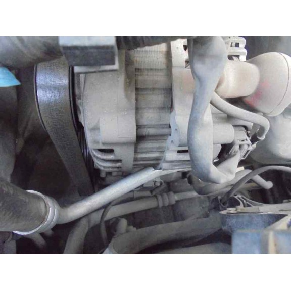 nissan primera berlina (p11) del año 2000