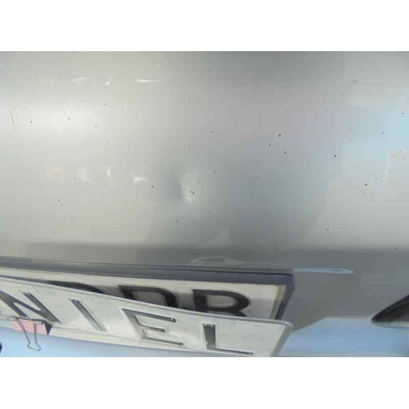 nissan primera berlina (p11) del año 2000