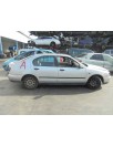 nissan primera berlina (p11) del año 2000