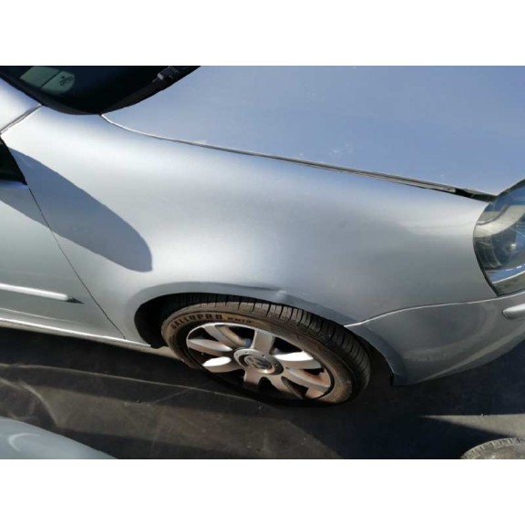 volkswagen golf v berlina (1k1) del año 2004