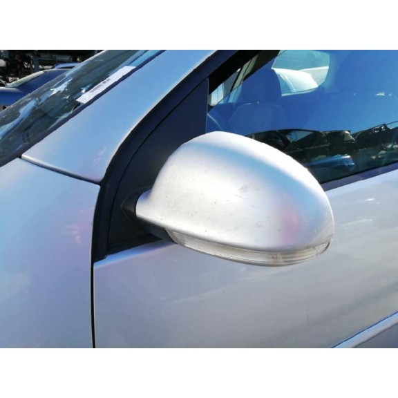 volkswagen golf v berlina (1k1) del año 2004