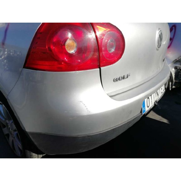 volkswagen golf v berlina (1k1) del año 2004