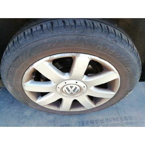 volkswagen golf v berlina (1k1) del año 2004