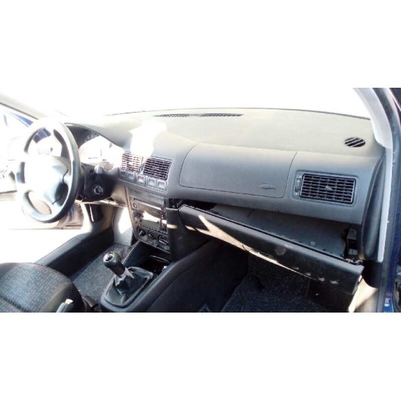 volkswagen golf iv berlina (1j1) del año 1997