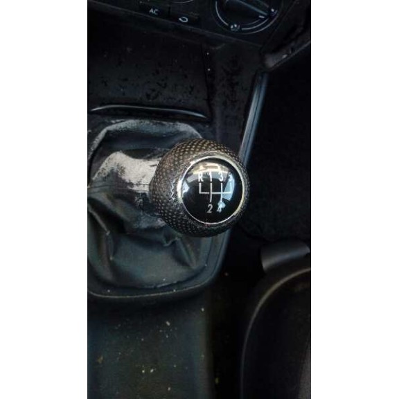 volkswagen golf iv berlina (1j1) del año 1997