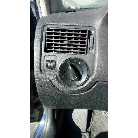 volkswagen golf iv berlina (1j1) del año 1997