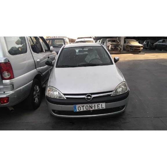 opel corsa c del año 2003