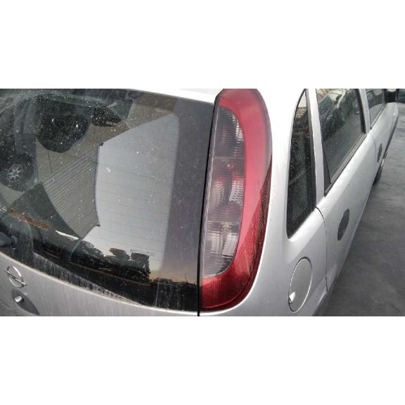 opel corsa c del año 2003