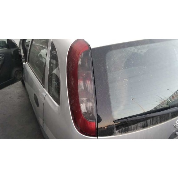 opel corsa c del año 2003