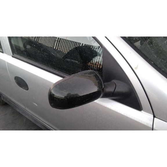 opel corsa c del año 2003